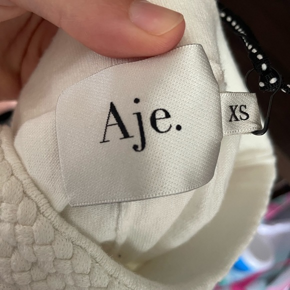 Aje ivory white shorts xs nwt - Picture 2 of 4